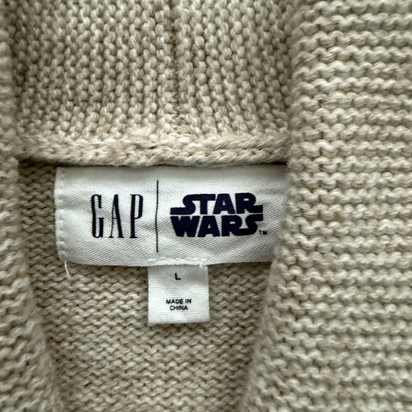 GAP x Star Wars Darth Vader Cardigan Sweater - Picture 9 of 9